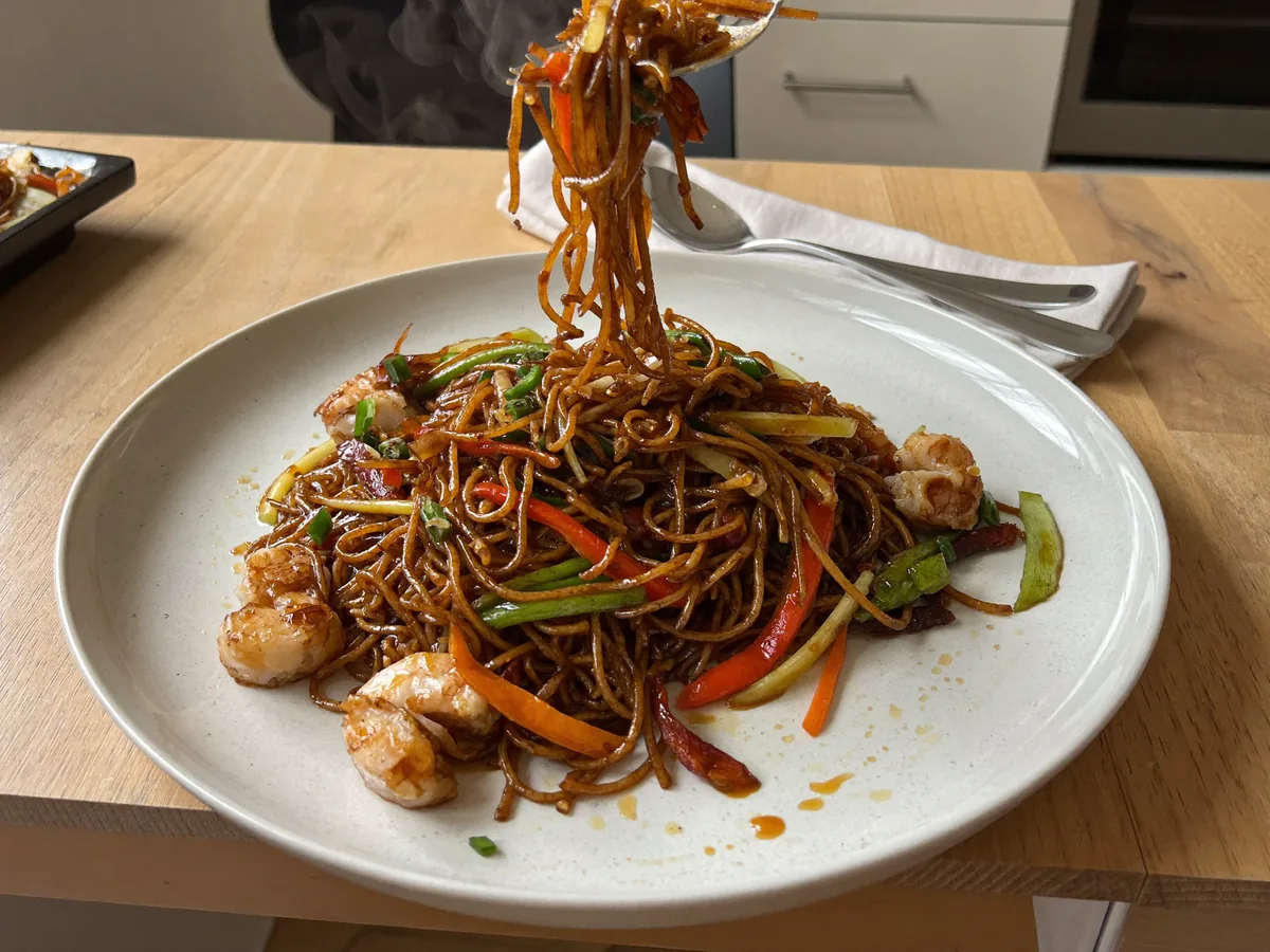 Черная рисовая лапша