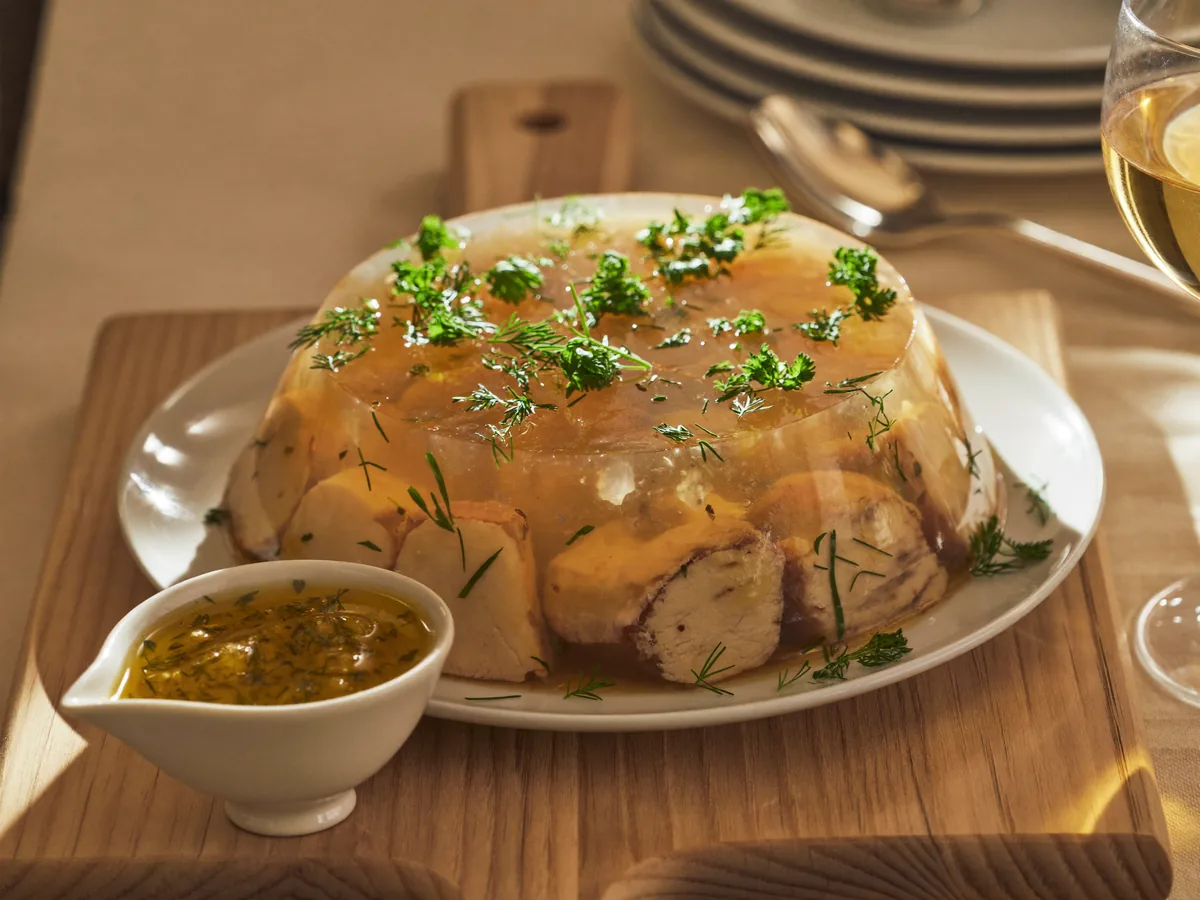 Домашний холодец из говядины и курицы