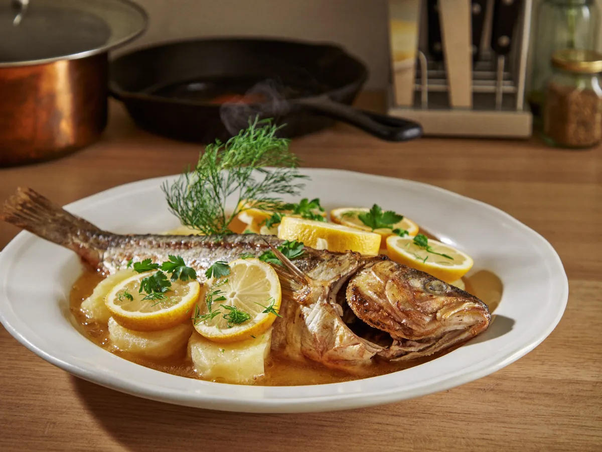 Карп с картошкой в духовке (в фольге) 