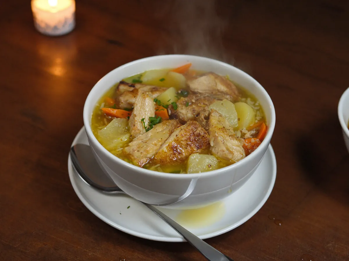 Картофельный суп с курицей