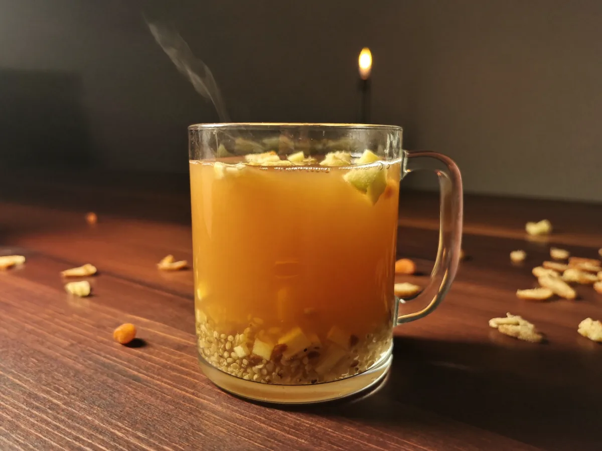 Компот из яблок и киноа
