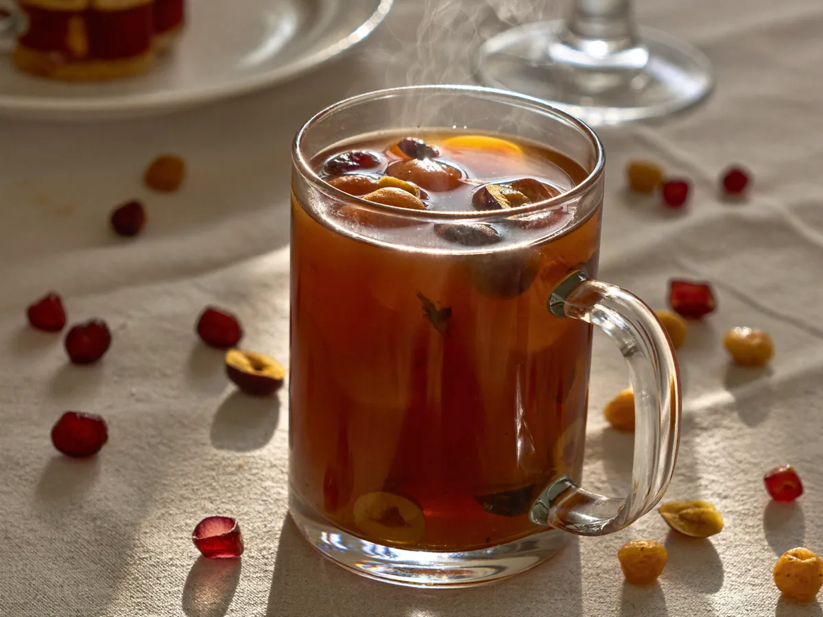 Компот из замороженной красной смородины