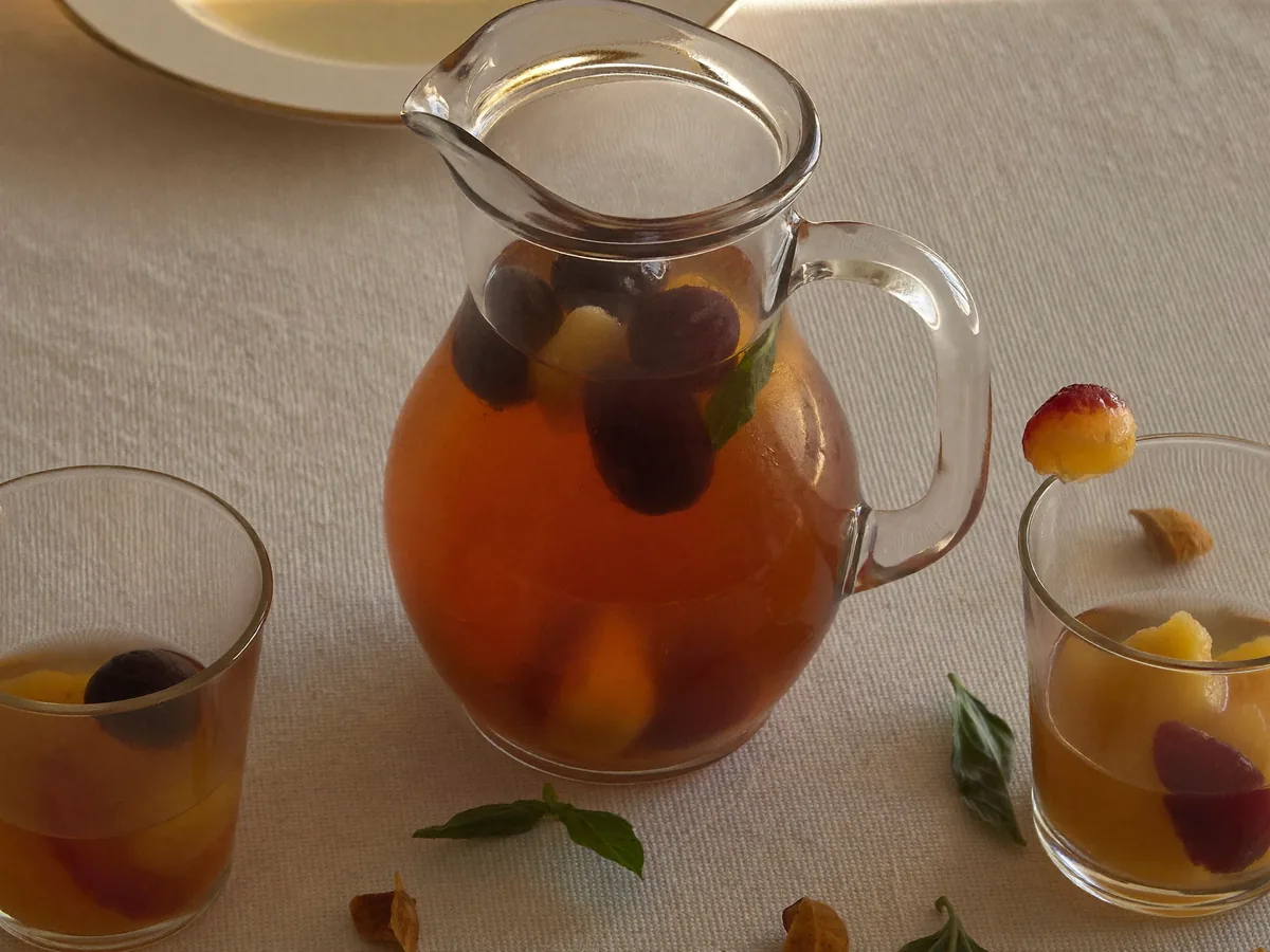Компот с грушами и сливами