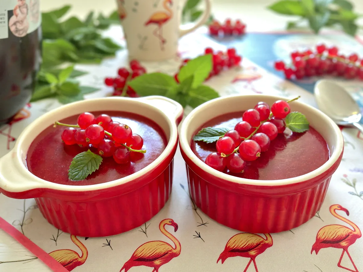 Курд из красной смородины