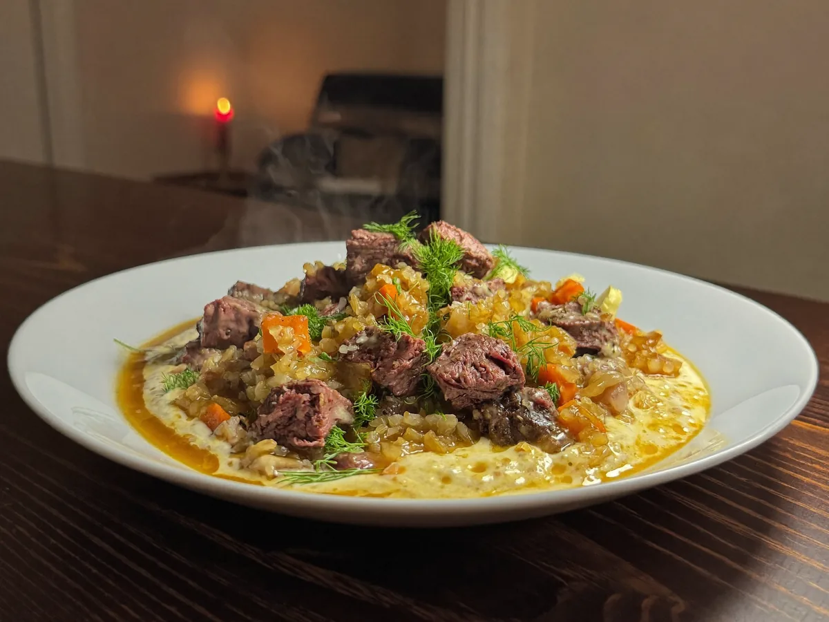 Куриные потроха в сметане