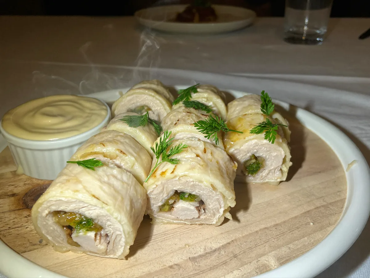Куриный рулет в пакете
