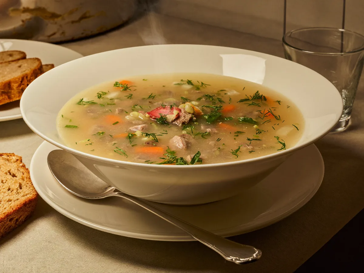 Мясной бульон из говядины (из мякоти)