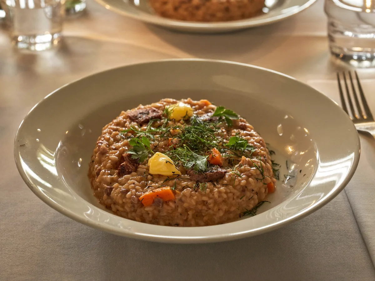Перловая каша с мясом в мультиварке