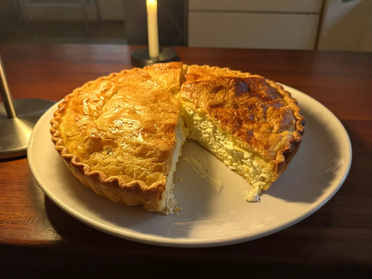 Пирог Сметанник с заливкой