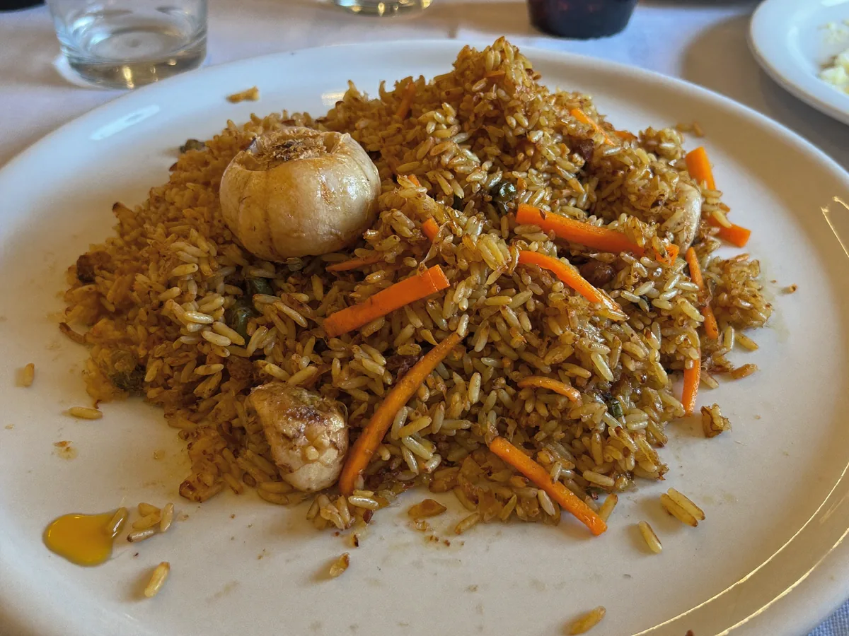 Плов с рисом и гречкой