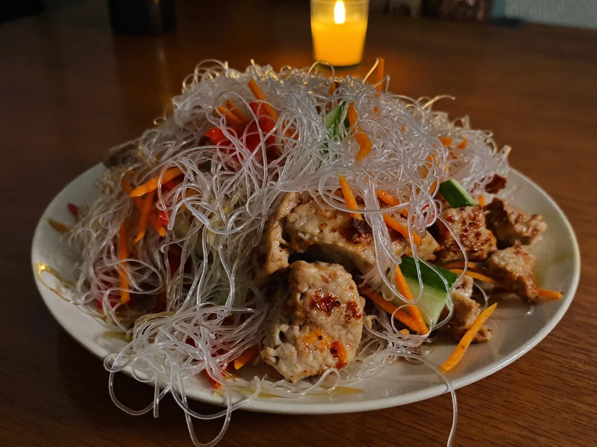 Рецепт салата из фунчозы с курицей