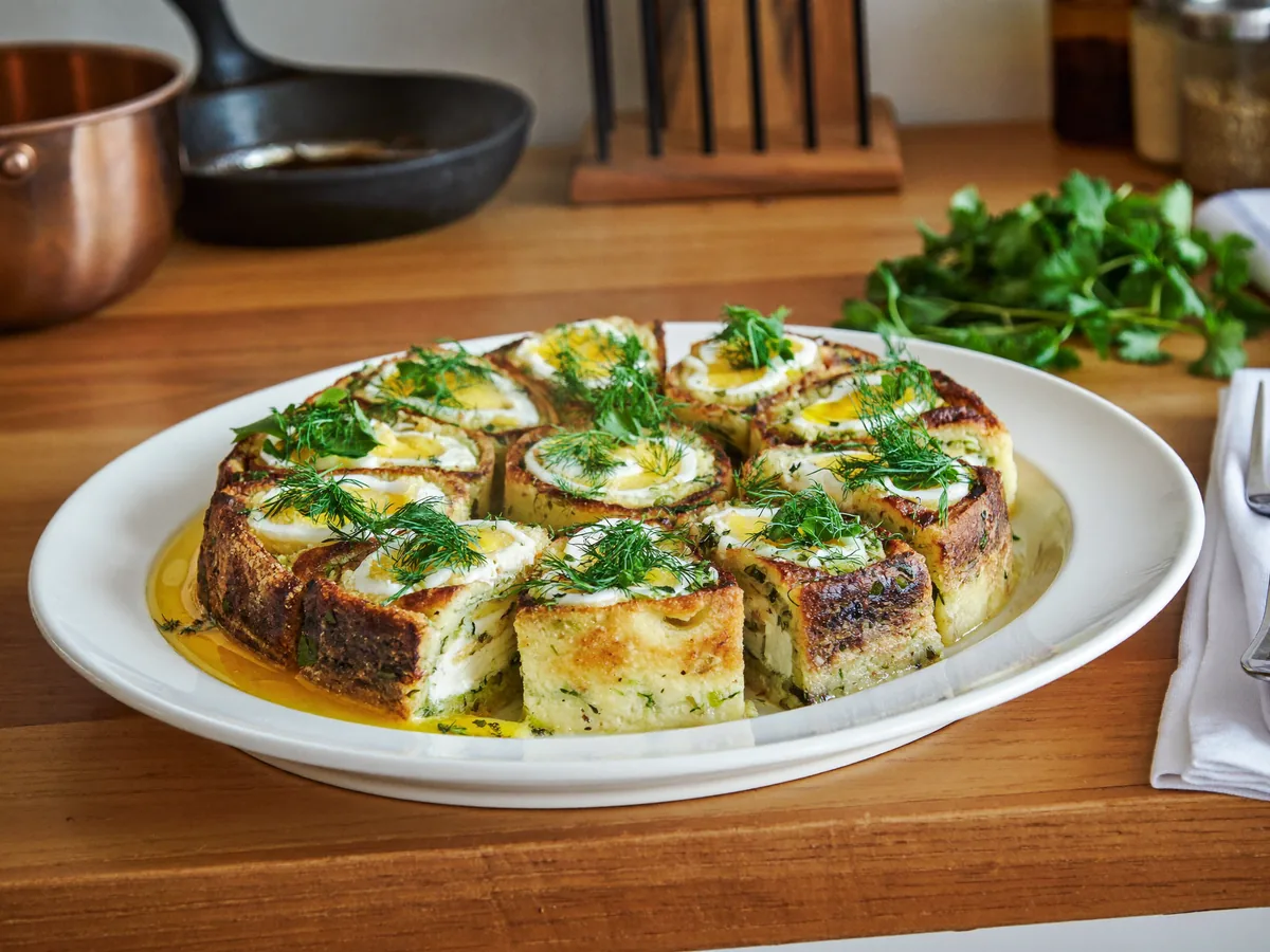 Рулеты с крабовыми палочками майонезом сыром и чесноком