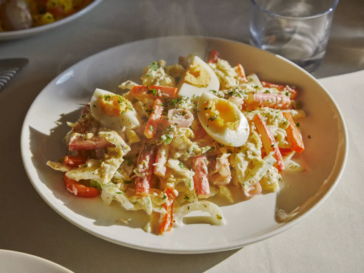 Салат из мяса краба