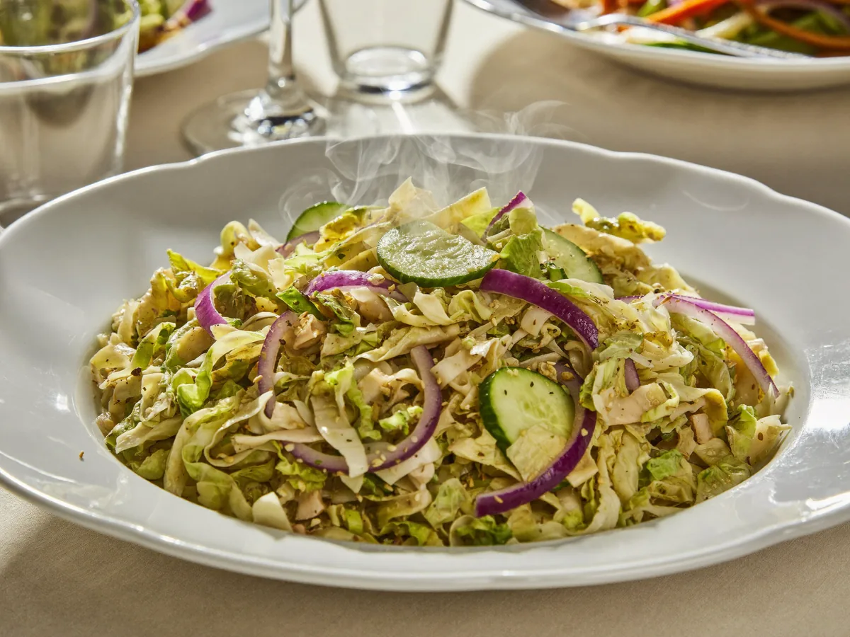 Салат с морской и пекинской капустой