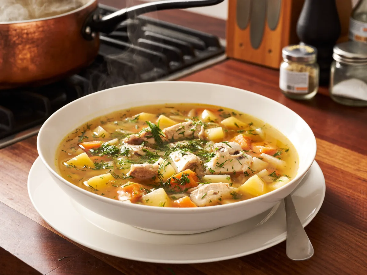 Сливочный суп с курицей и шампиньонами