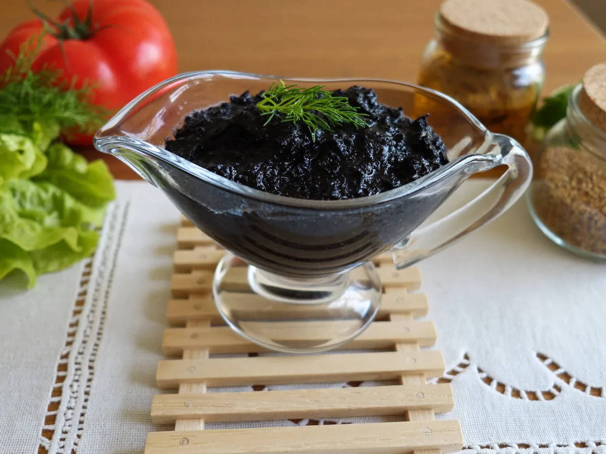 Урбеч из черного кунжута