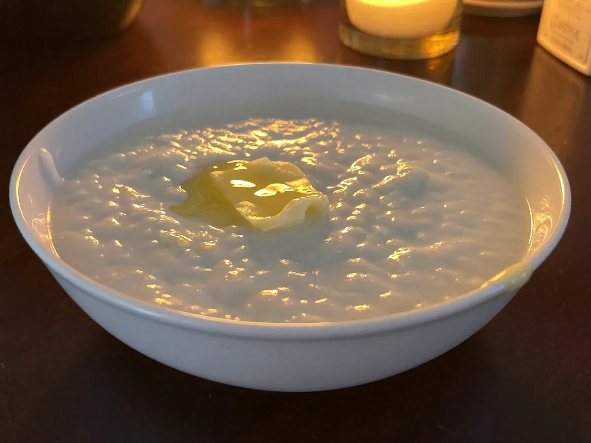 Ячневая каша в мультиварке молочная по классике